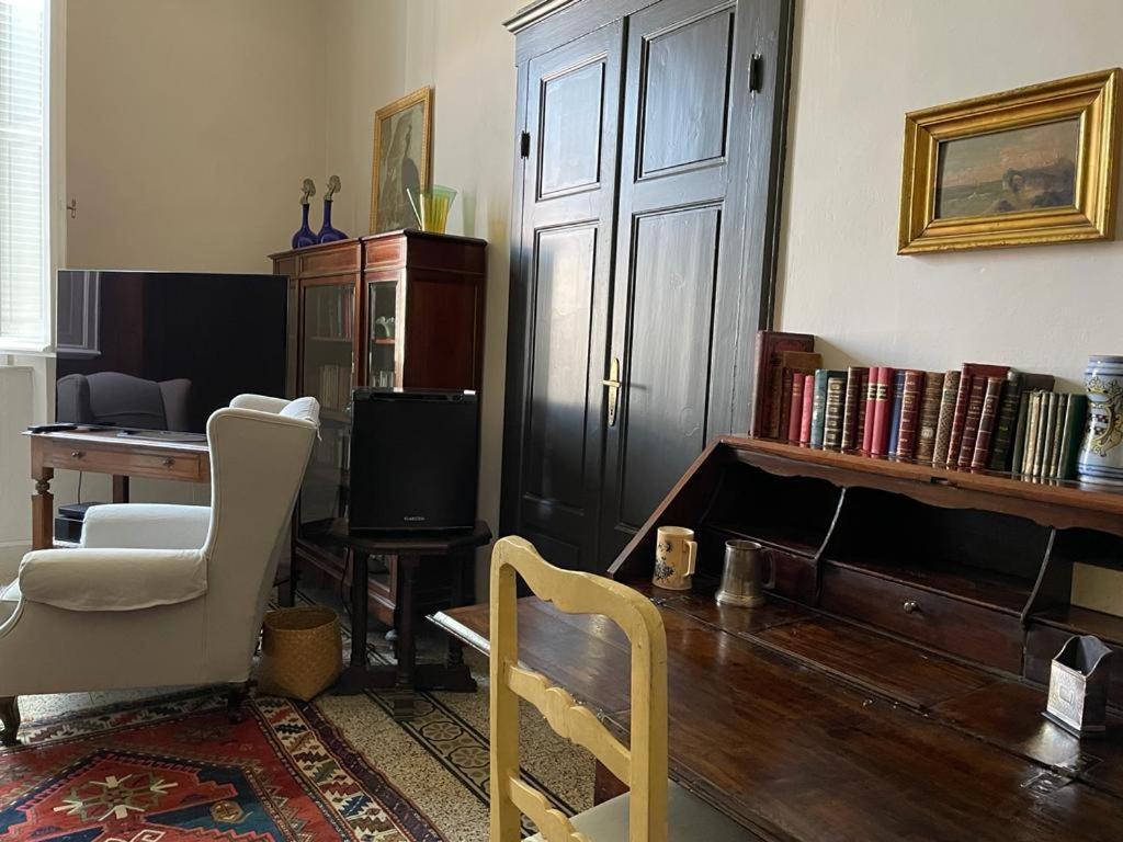 Villa Anselmi - Arteindiretta Livorno Kültér fotó